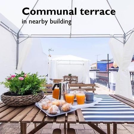 Hostly Rivero 2B Center-Fibre-Communal Terrace-Parking Optional-Cless Seville Exterior photo